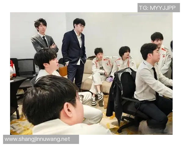 esports数据TES在世界大师赛积分榜上以76分稳居首位展现强劲实力 esports数据TES在世界大师赛积分榜上以76分稳居首位展现强劲实力